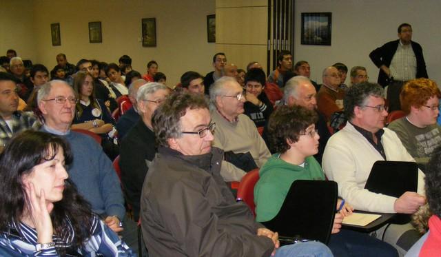 Palacio de Congresos de Barbastro en la Peña Cedrún. Foto de Ángel Huguet, Diario del Altoaragón