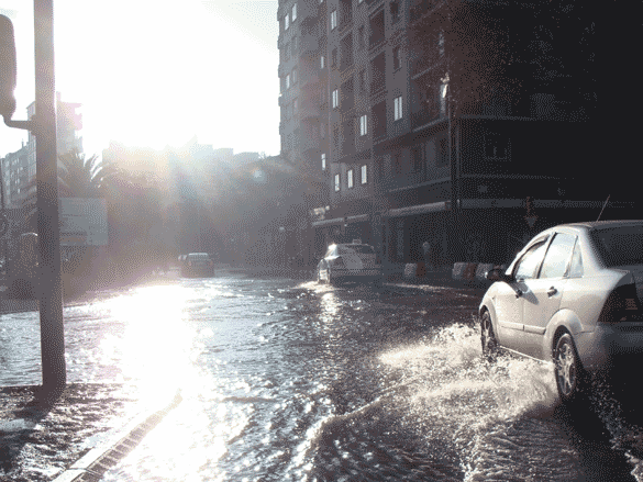 Foto de la inundación en Gran Vía esquina Avenida Goya en Zaragoza